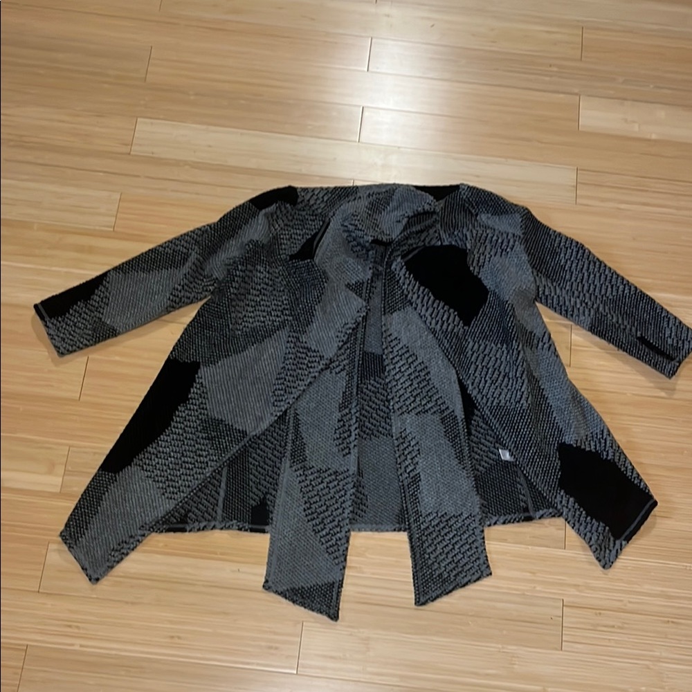Stylish Black and Gray Women's sweater